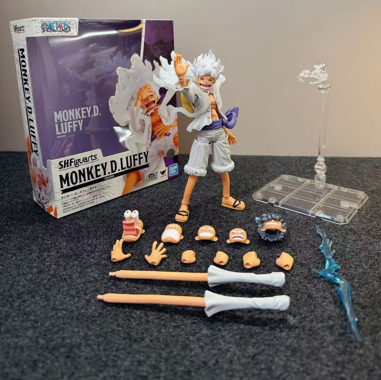 Bandai S.H.Figuarts SHF One Pi - Model Kit One Piece review and price
