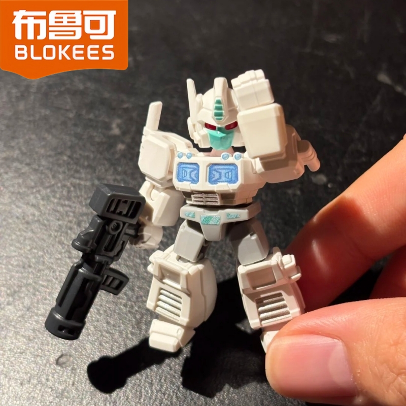 Blokees Transformers Defender  - Model Kit Blokees review and price