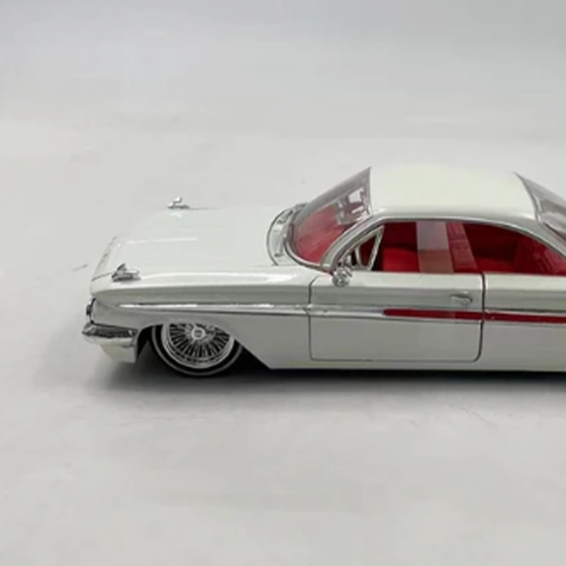 JADA 1:24 Scale 1961 Impala Al - Model Kit Mustang review and price