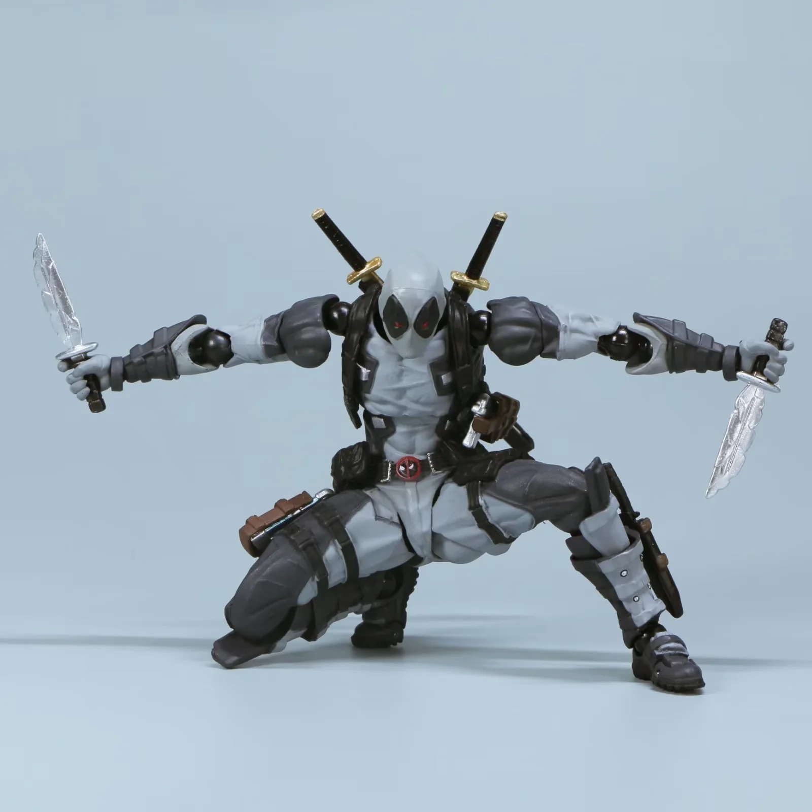 AMAZING YAMAGUCHI Deadpool 2.0 - Model Kit Spiderman review and price