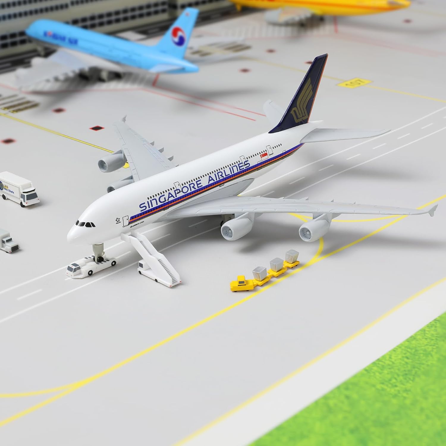 20cm Singapore A380 Toy Plane  - Model Kit Singapore review and price