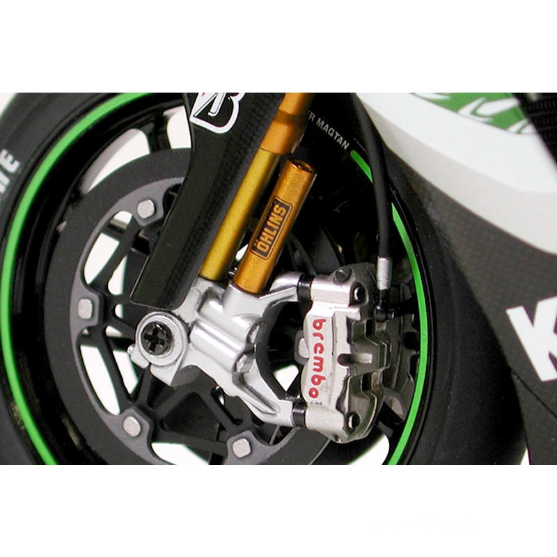 Tamiya 14109 static assembled  - Model Kit Ninja review and price