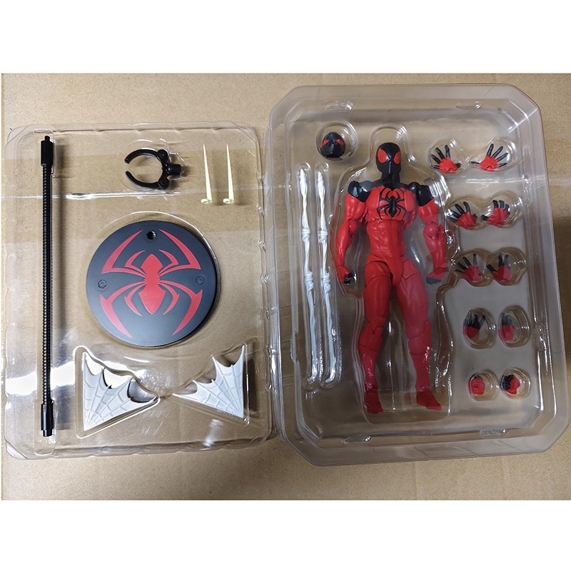 Hot Toys Superior Spider-Man M - Model Kit Spiderman review and price